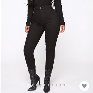 Fashion Nova Curve black denim jeans